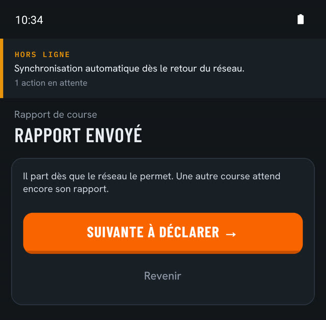 Application chauffeur hors ligne : la bannière « Synchronisation automatique dès le retour du réseau », une action en attente, au-dessus de « Rapport envoyé ».